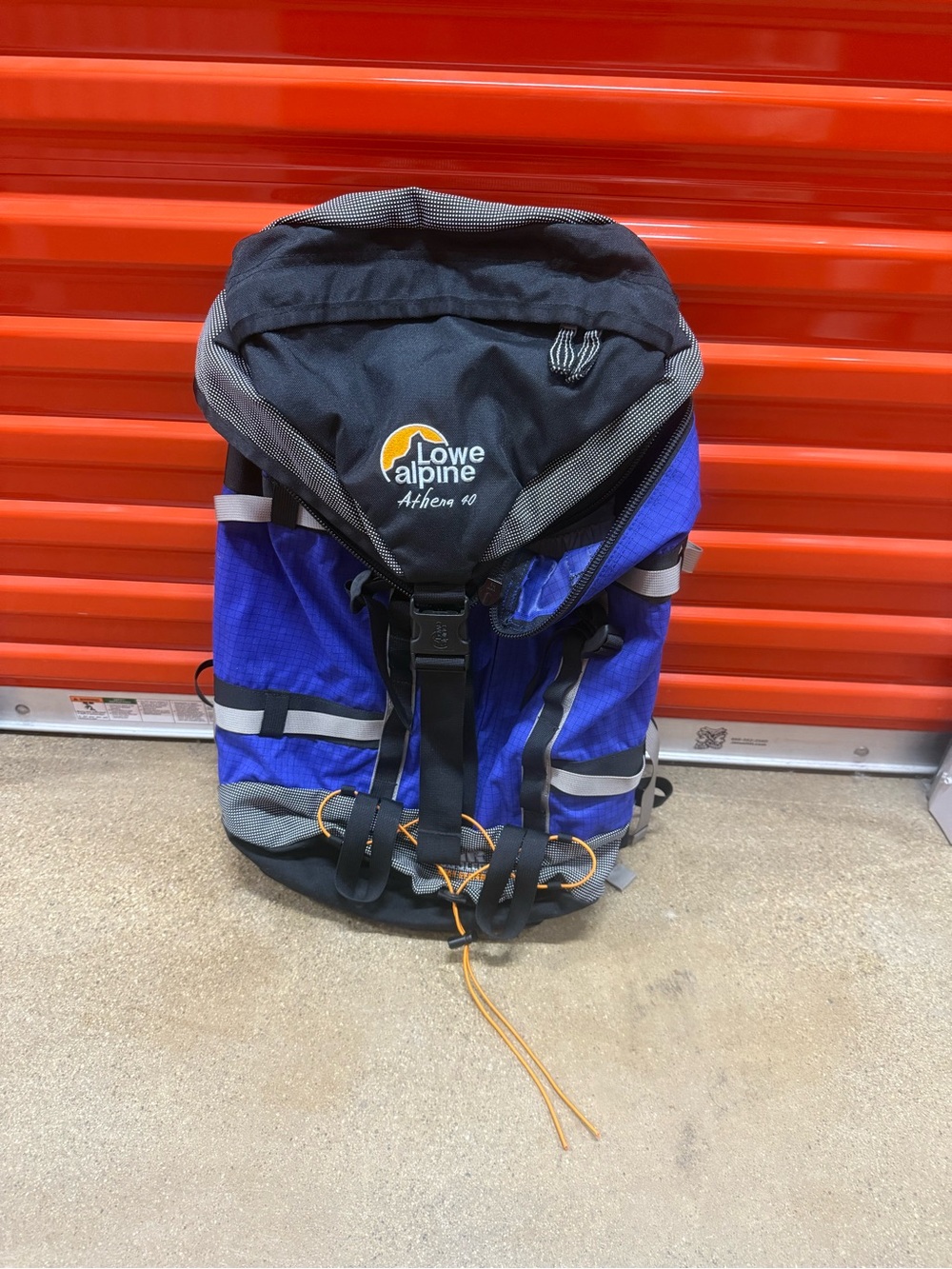 Alpine Blue Athena 40 Men's Backpack